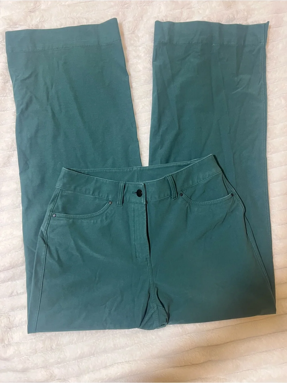 💚 Lululemon City Sleek 5-Pocket Wide-Leg High-Rise Pants – Green Jasper